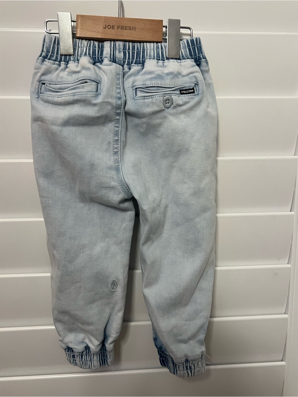 Volcom Light Wash Baby Denim Joggers 18 Months - Picture 3 of 4
